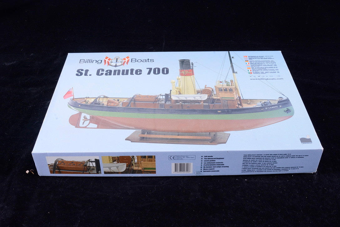 MODEL BOAT, St. Canute 700, Billing Boats.