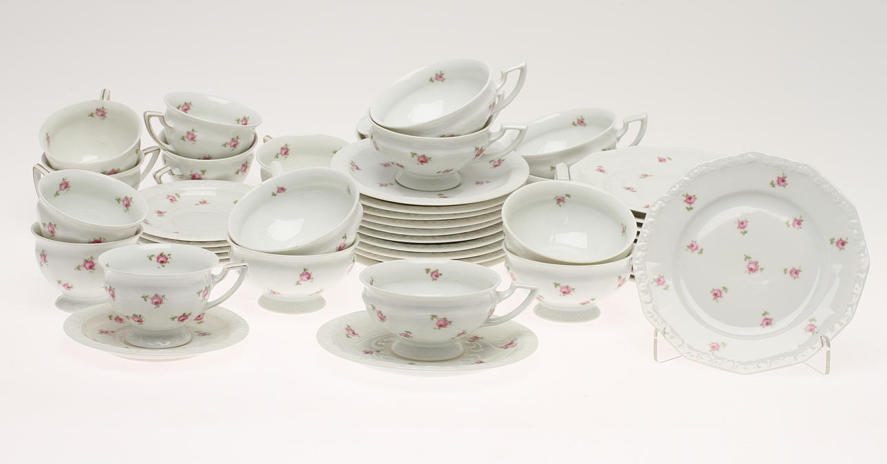 TE- OCH KAFFESERVIS, 27 delar, porslin, "Maria" Rosenthal, 1900-talets senare hälft.