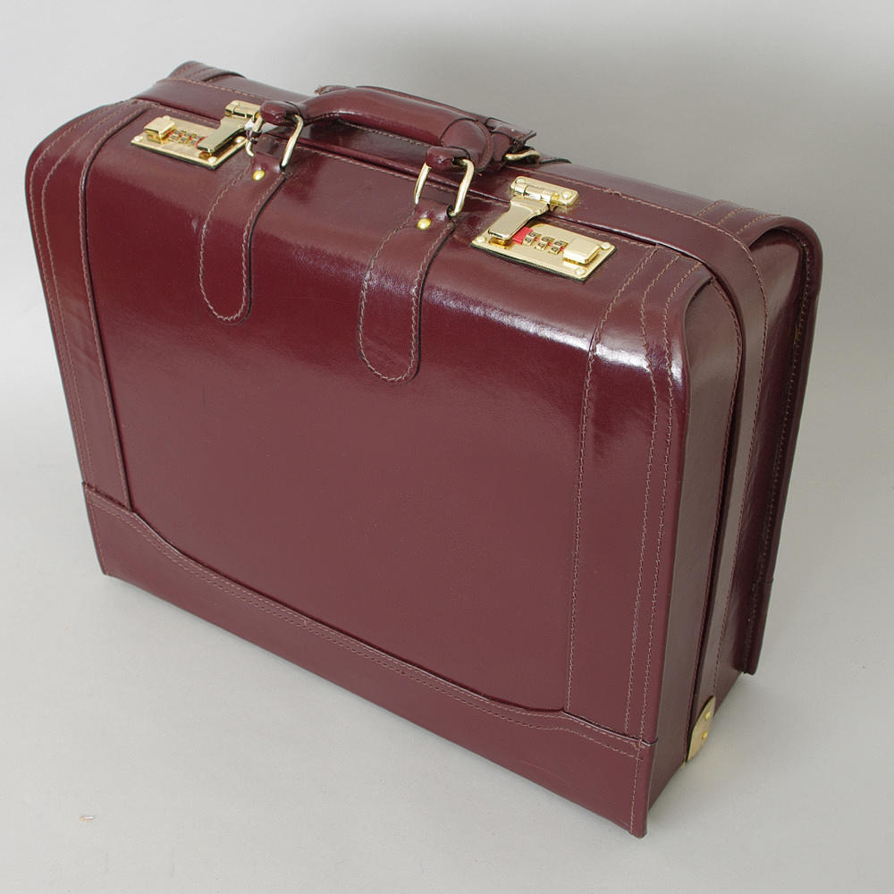 PORTFÖLJ, skinn, nyskick.