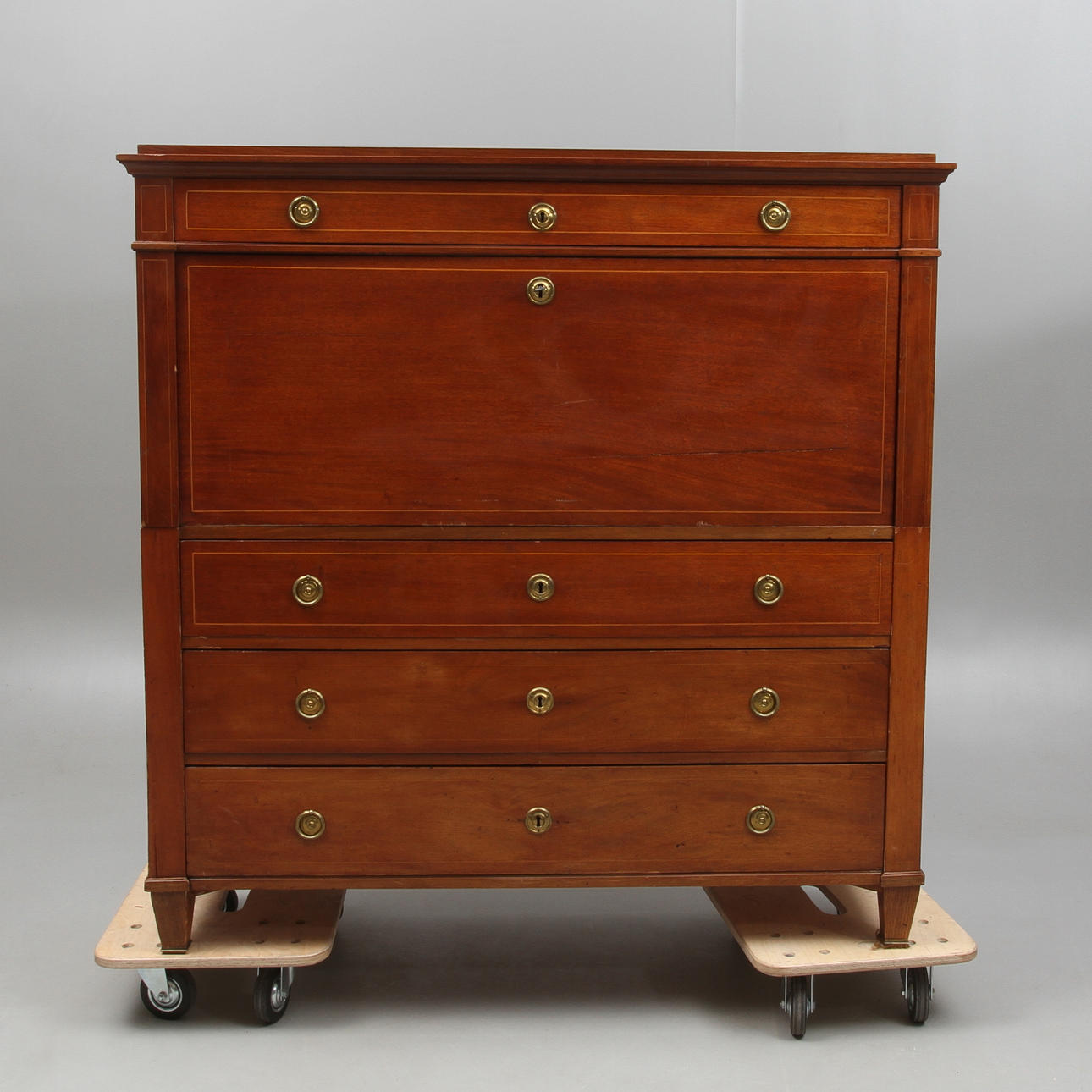 CHIFFONJÉ, mahogny, sengustaviansk, tidigt 1800-tal.