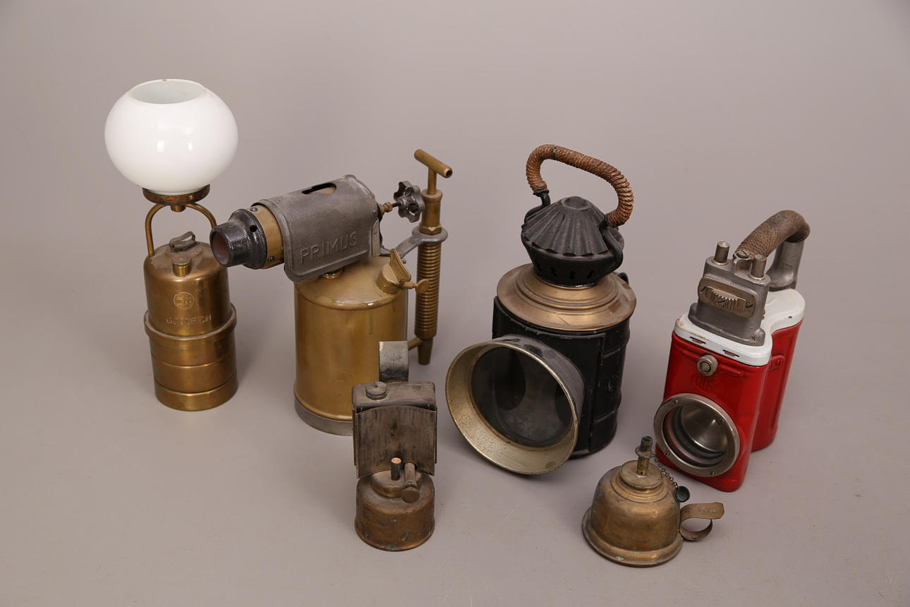 LAMPOR, 4 st + BLÅSLAMPA + LYKTA.