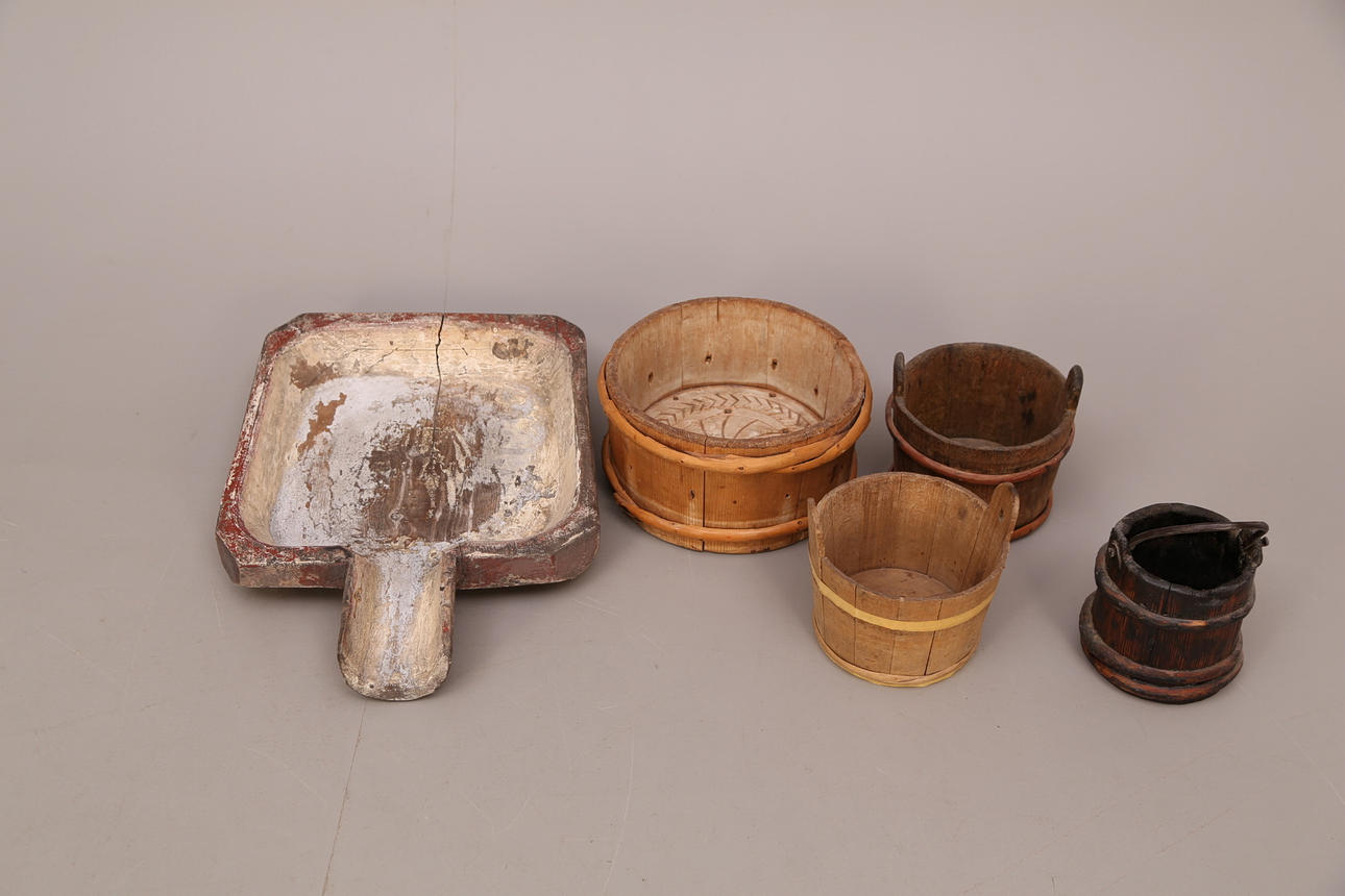 TRÄFÖREMÅL, 5 st, allmoge, 18/1900-tal.