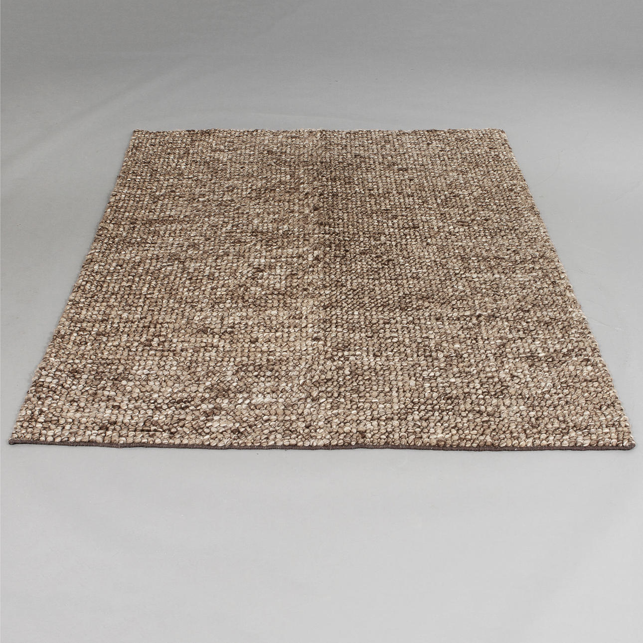 MATTA, ull, Indien. AB E Stjerna, Herrljunga 2012/13. 180 x 220 cm.