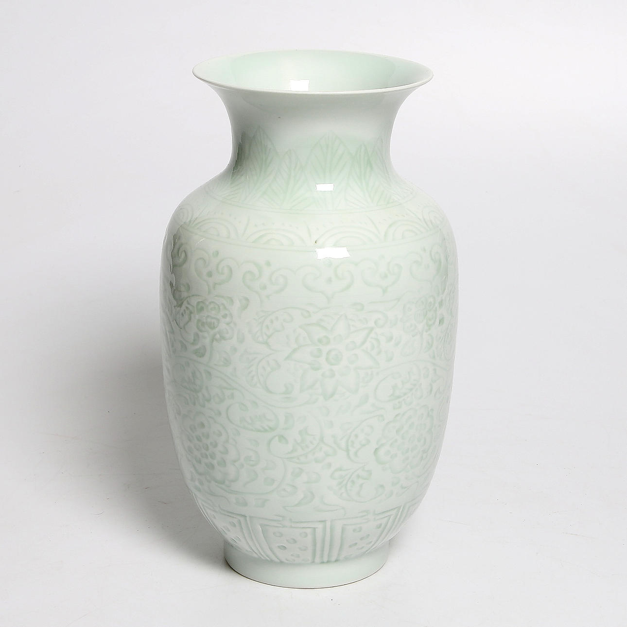 VAS, porslin, celadon-glasyr, Kina, 1900-tal.