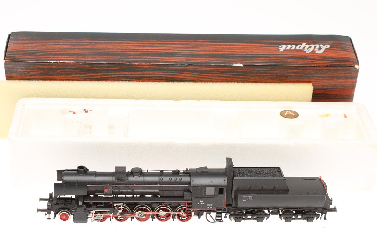 LILIPUT ånglok BR52 i originalkartong.