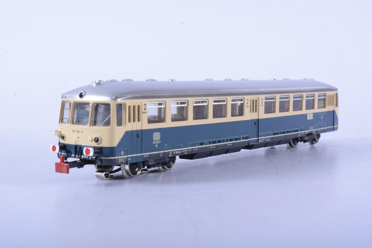 MODELLOKOMOTIV, Märklin 3028.