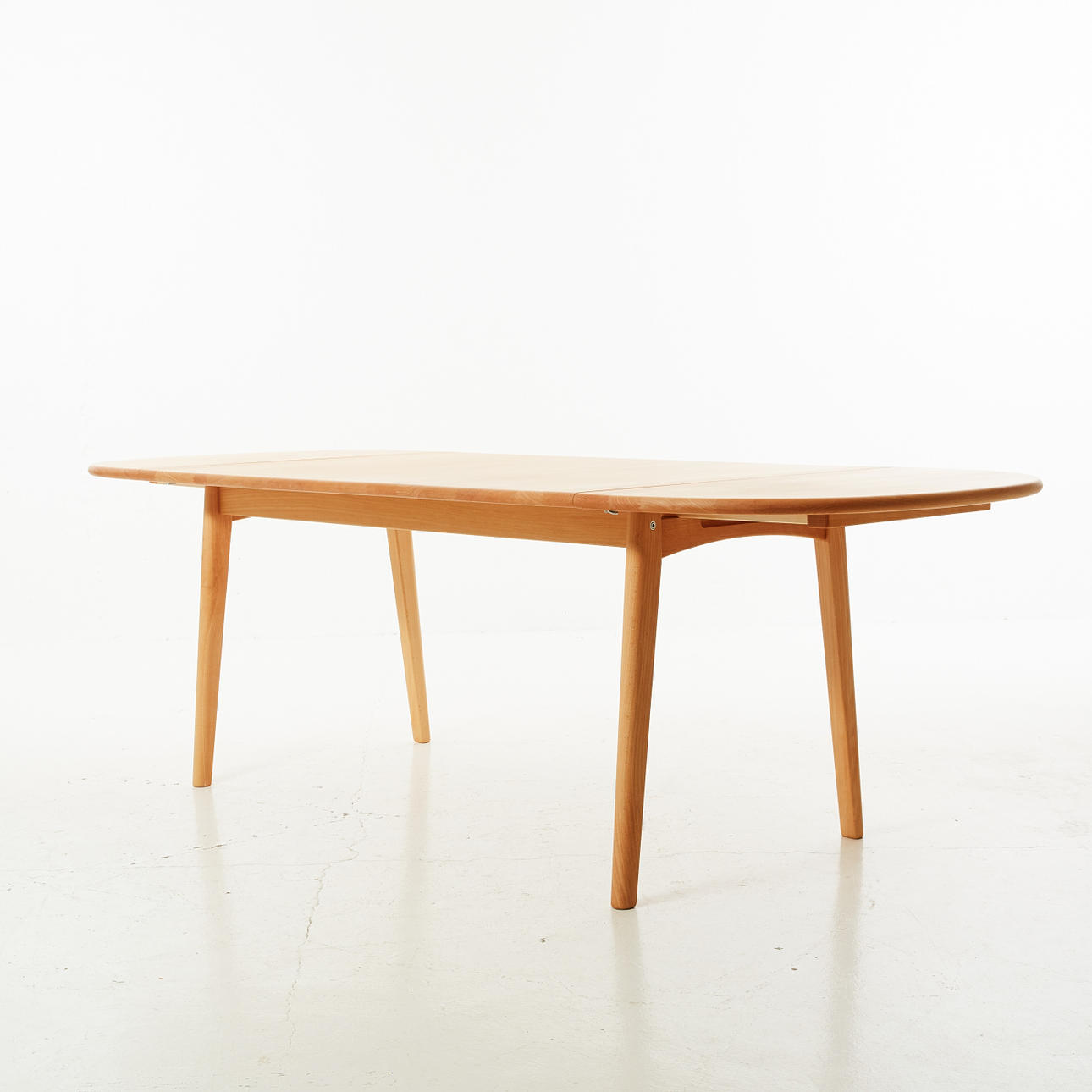 HANS J WEGNER. Mesa, ''CH006'', libro, Carl Hanson & Son.