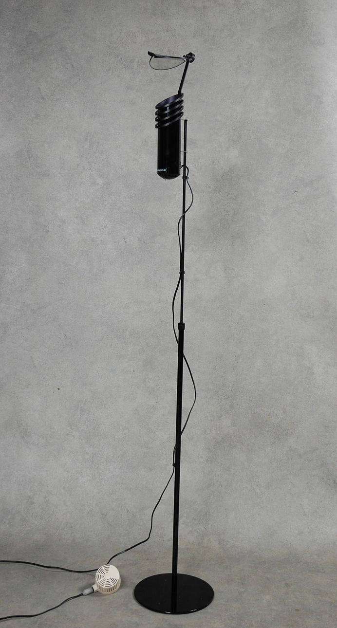 GOLVLAMPA, " Skarabé ", Atelje Lyktan, design Ahlström, Kock, Bylund.