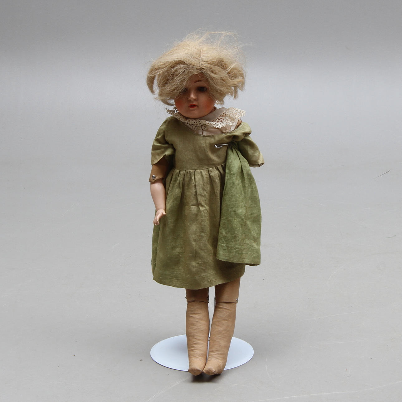 DOCKA, Sköldpadda No 18, celluloid och tyg.