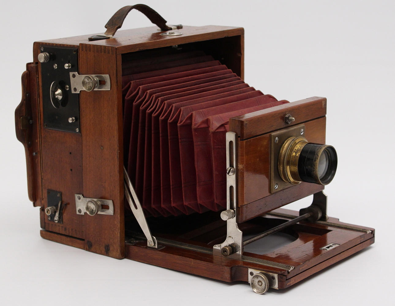 FÄLTKAMERA I TRÄ, sent 1800 tal.