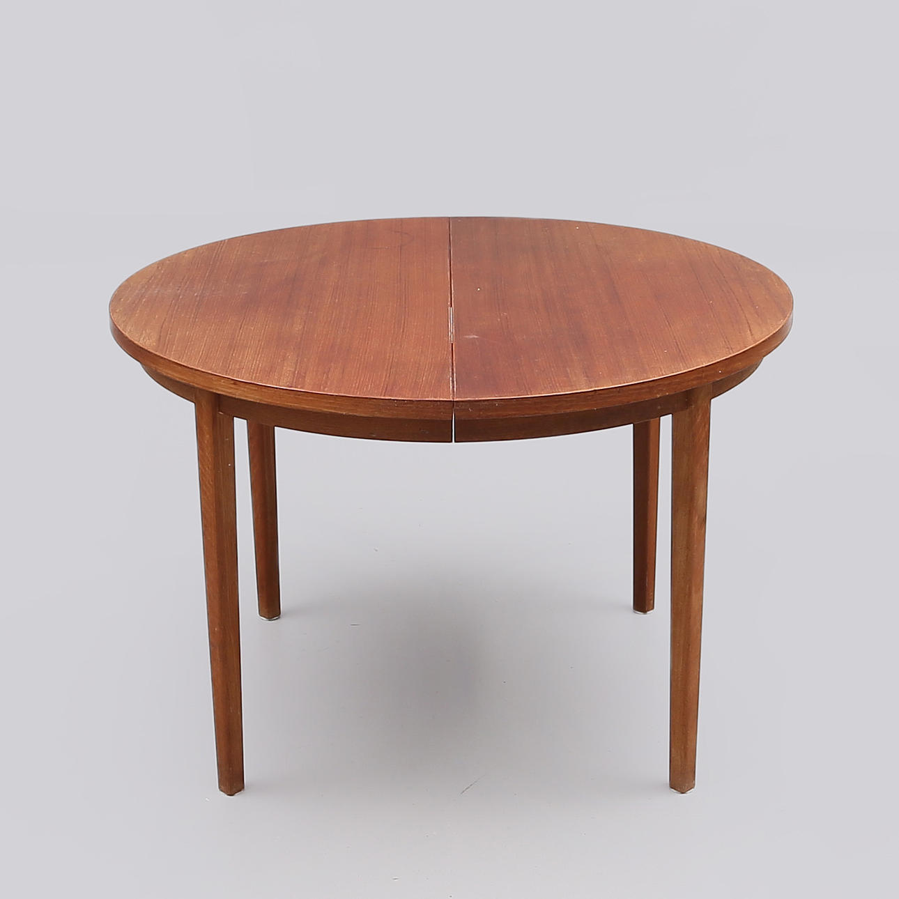 ESSZIMMERTISCH mit 2 Einsätzen, 1900.