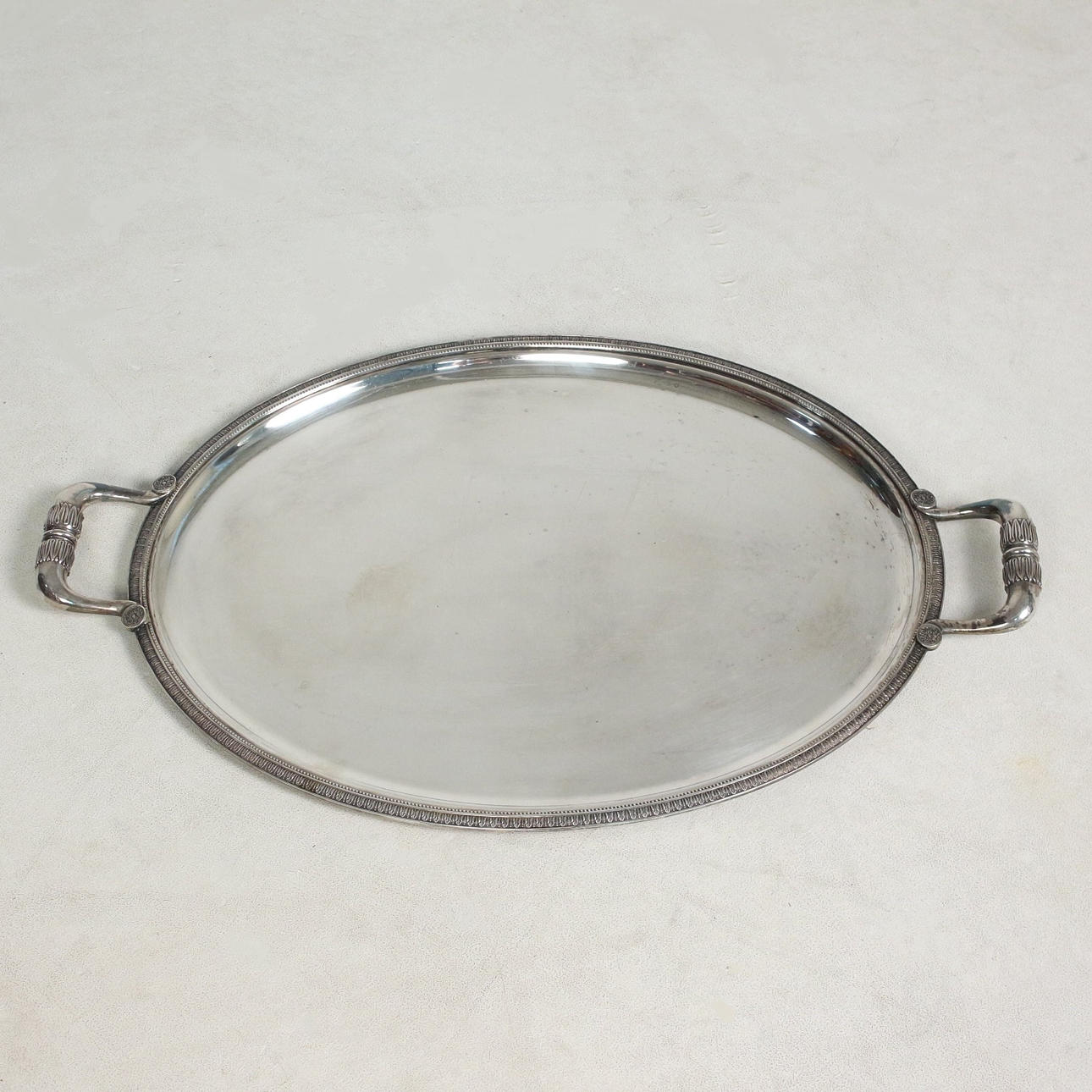 CHRISTOFLE, Francia. bandeja.