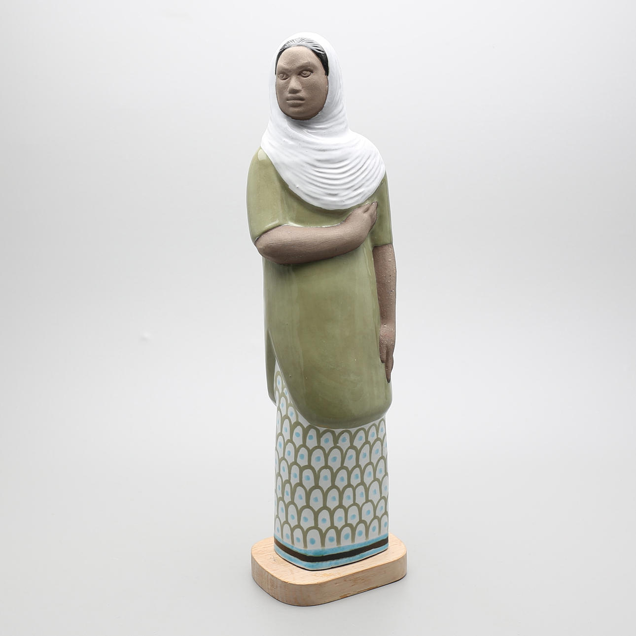 FIGURIN, kvinna, stengods, Mari Simmulson, Upsala-Ekeby, 1963-65.
