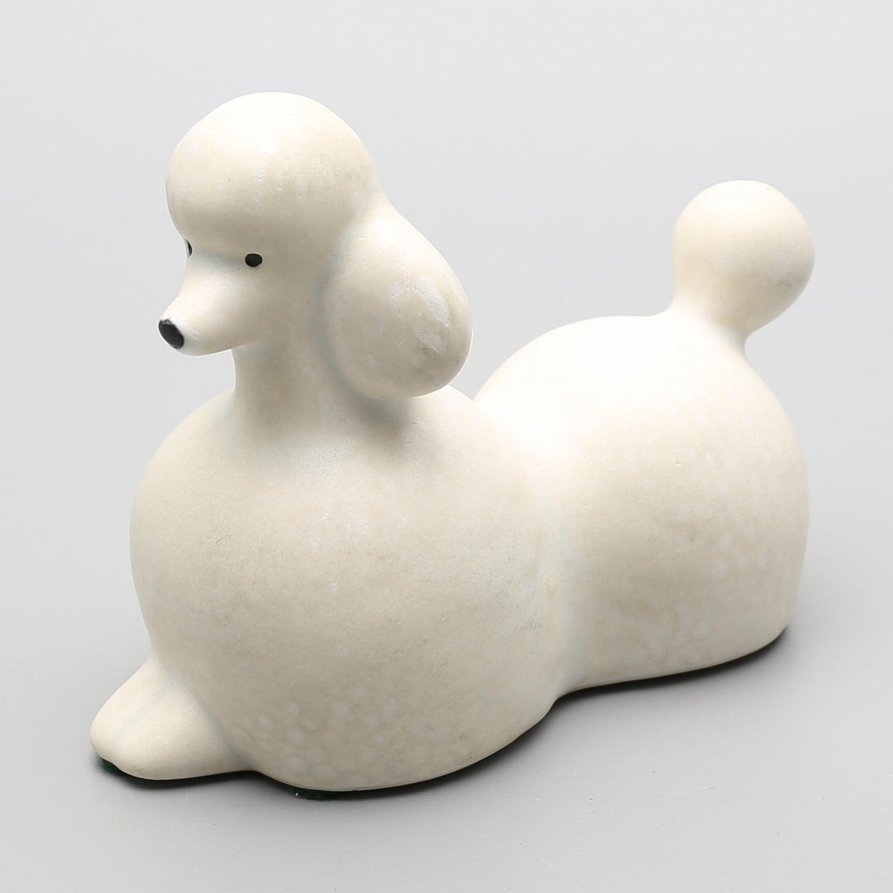 FIGURIN, pudel, stengods, Lisa Larson, K-studion, Gustavsberg.