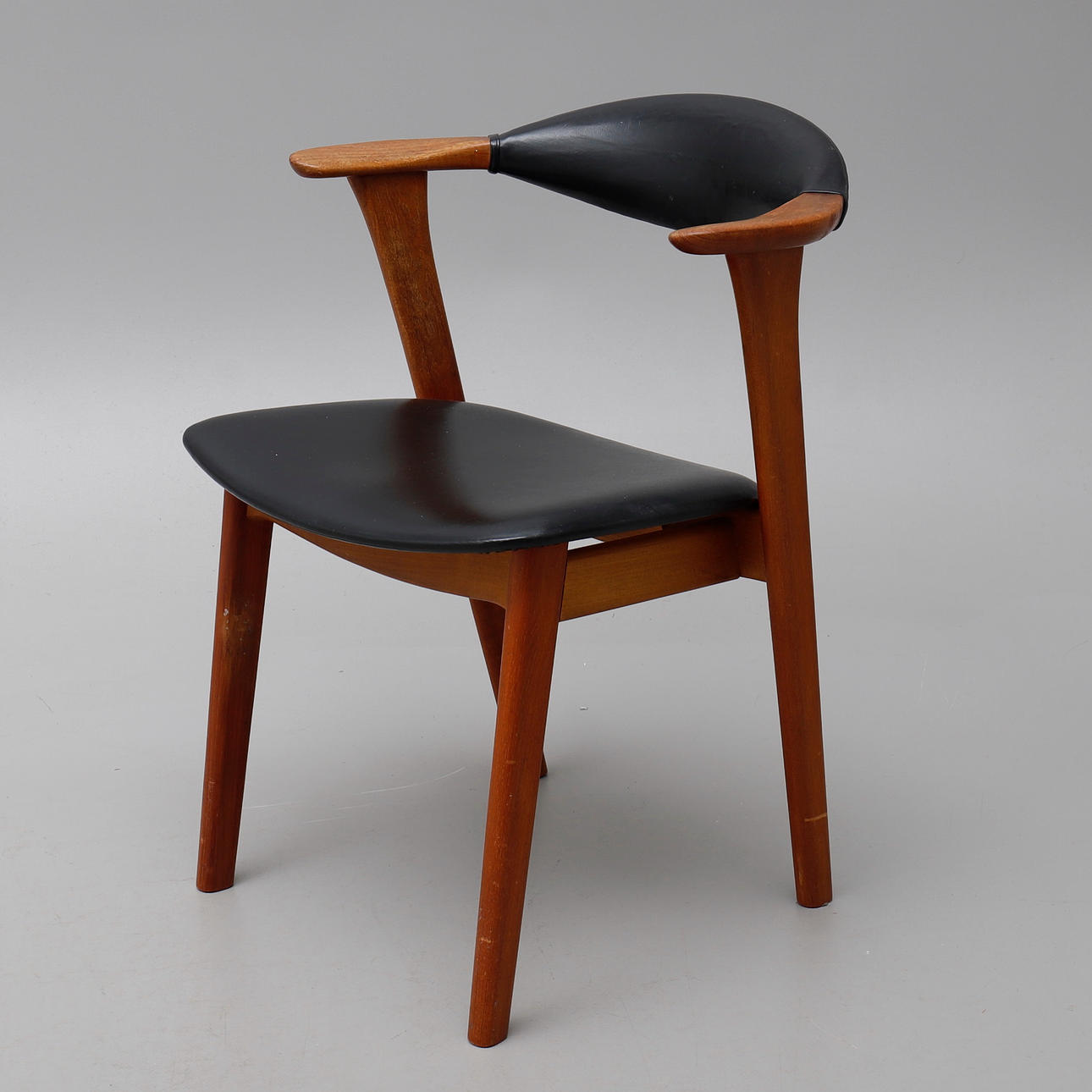 ERIK KIRKEGAARD. LÆNESTOL, 1960'erne.