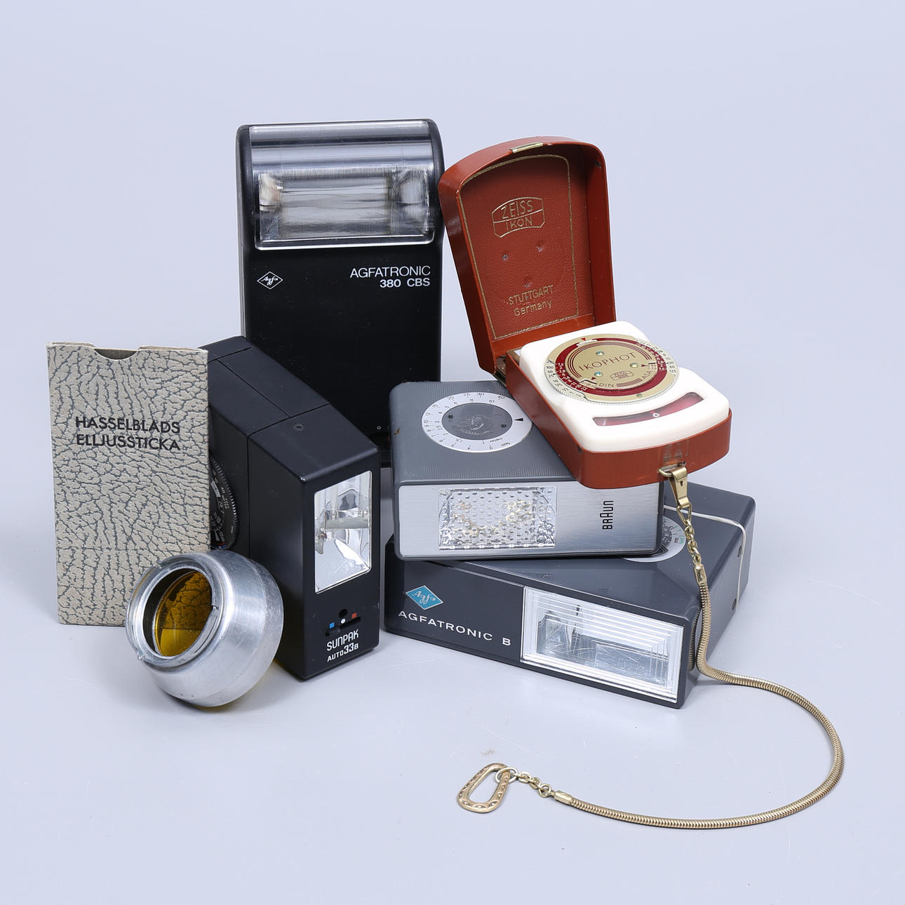 CAMERA ACCESSORIES, flashes and light meters. etc.