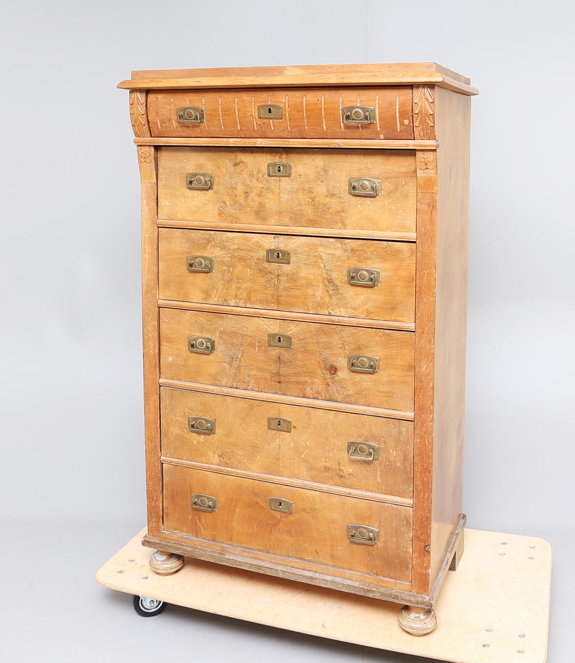 BYRÅ, 6 lådor, 18/1900-tal.