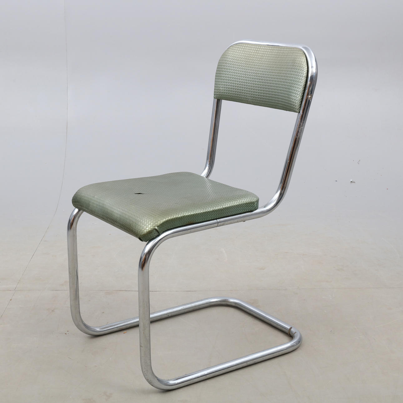 STOL,krom,funkis,1900-talets mitt.