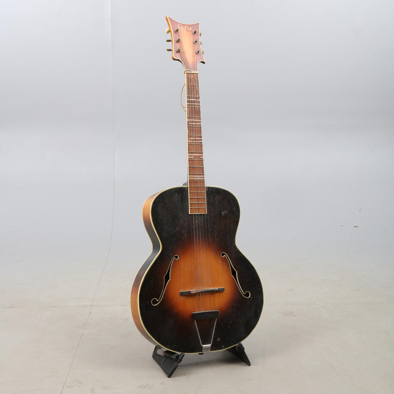 GUITARRA, Zafiro, Japón.