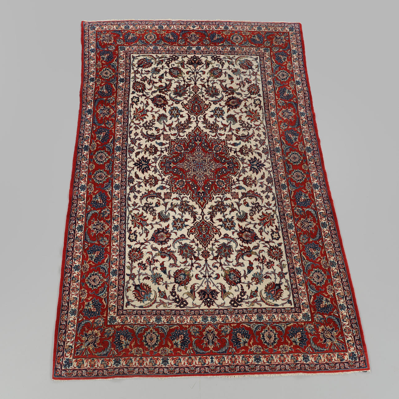 ORIENTALISCHER TEPPICH, Halbantike Isfahan.