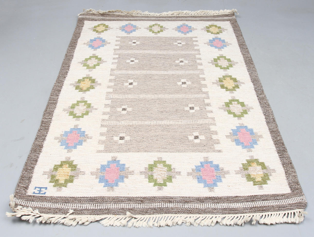 MATTA, rölakan, monogramsignerad EE.