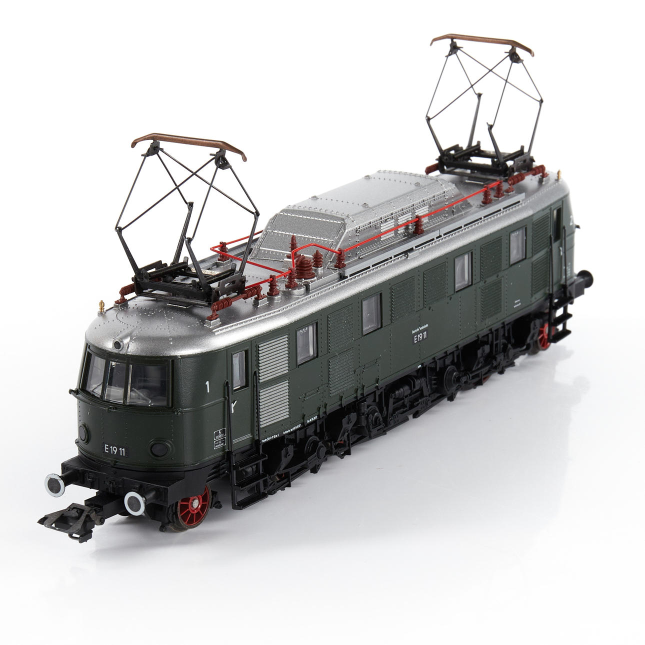 MÄRKLIN. LOKOMOTIVE 39190, H0.