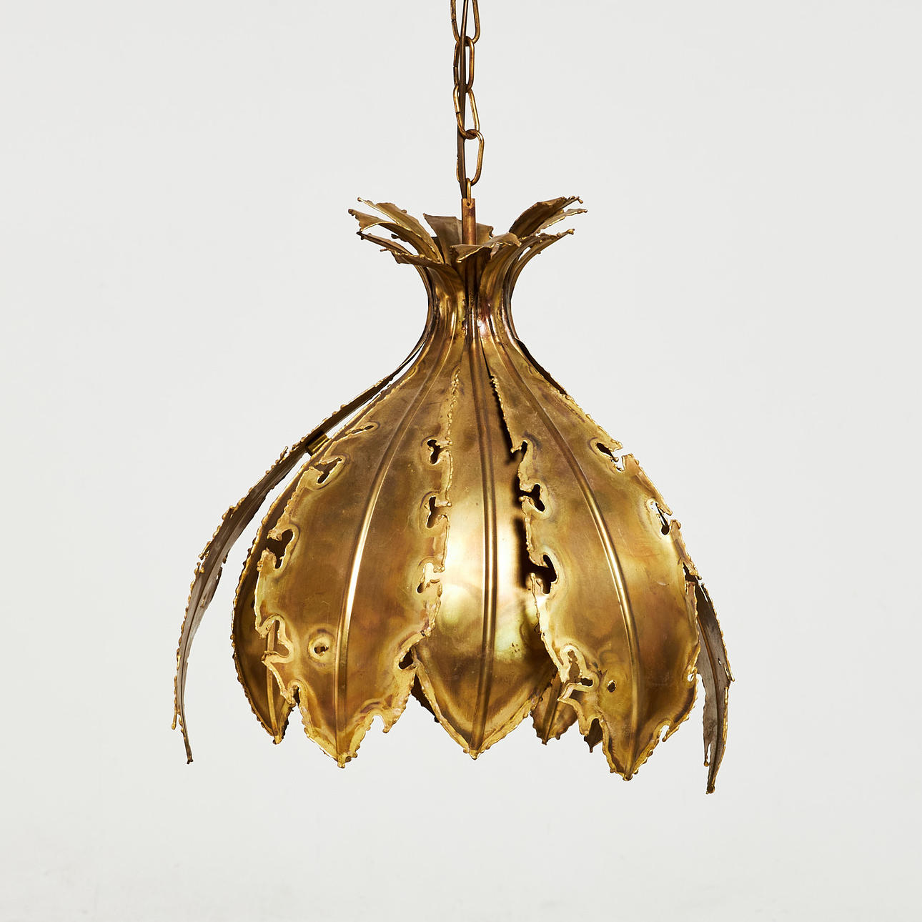 SVEND AAGE HOLM SØRENSEN. CEILING LAMP, so-called onion lamp / "Brutalist Onion", 1960s, Denmark, frame in patinated brass.