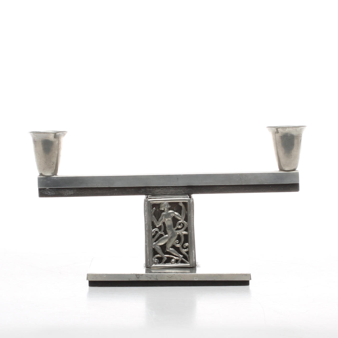 LJUSSTAKE, Art Deco, tenn samt trä, 1900-talets första hälft.