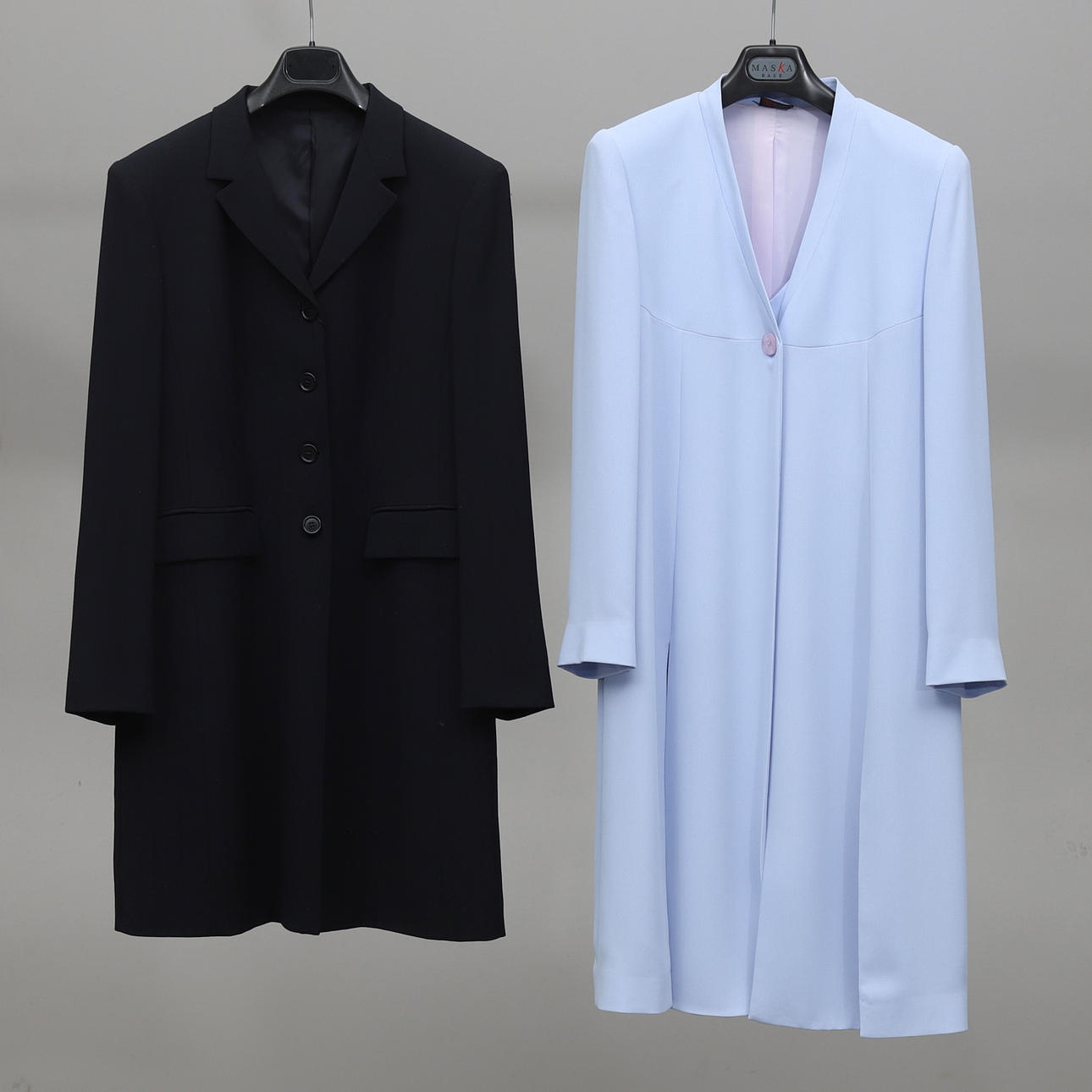 TØJ, 3 stk., inklusive Frank Usher, 1900-tallet.