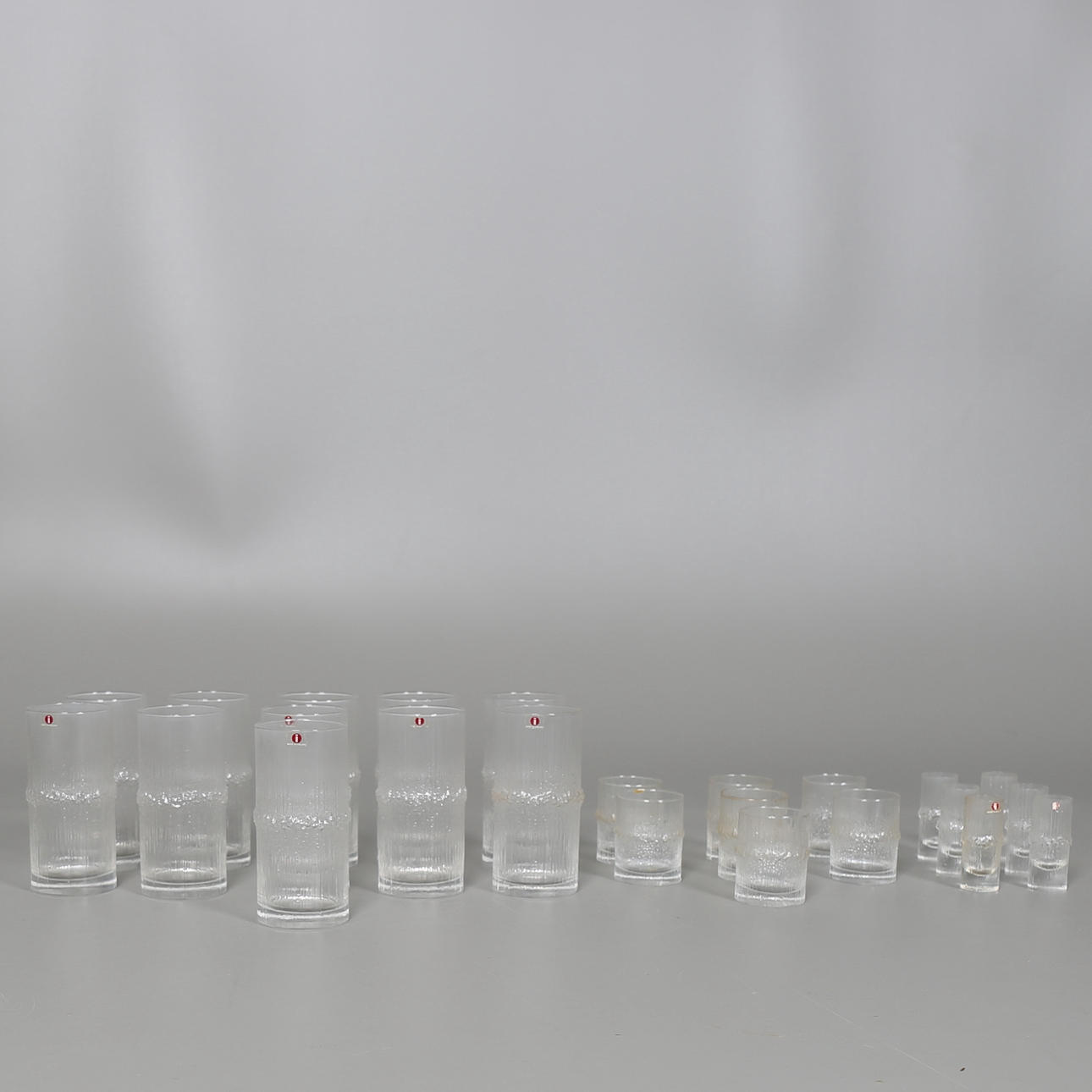 TAPIO WIRKKALA. Glasservisdelar. 23 st. "Niva", Tapio Wirkkala, Ittala, Finland.