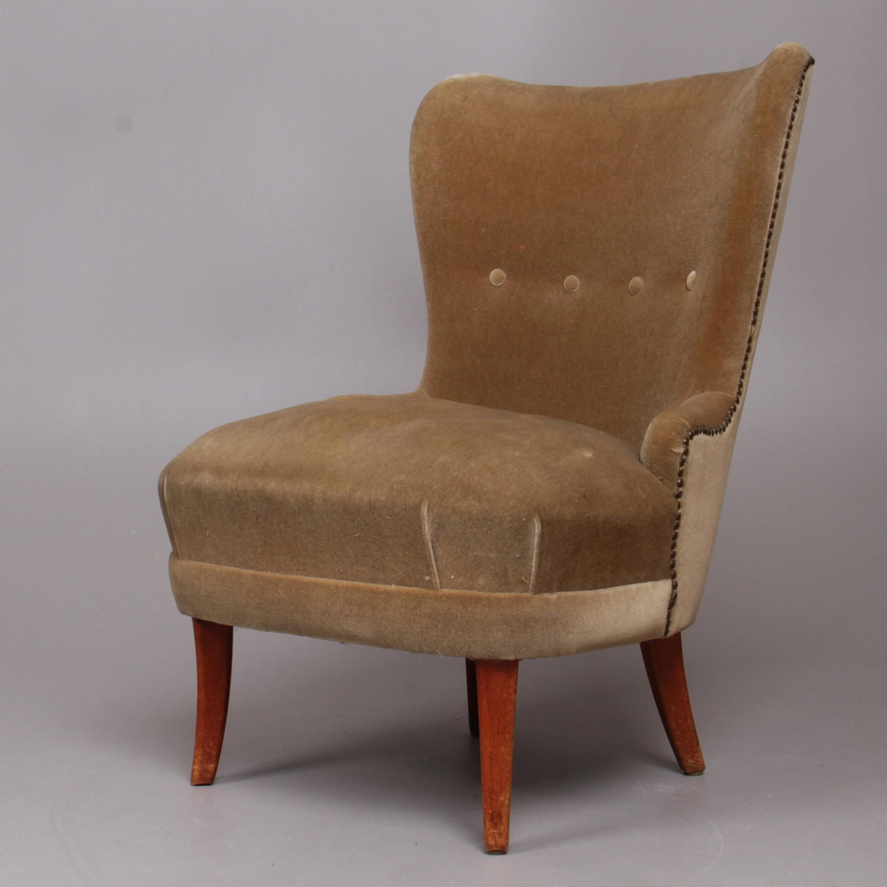 EMMAFÅTÖLJ, grönt tonad plysch, 1900-tal.