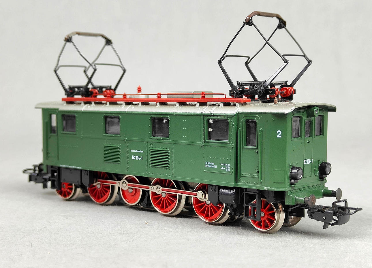 MÄRKLIN E-LOK BR 132 H0.