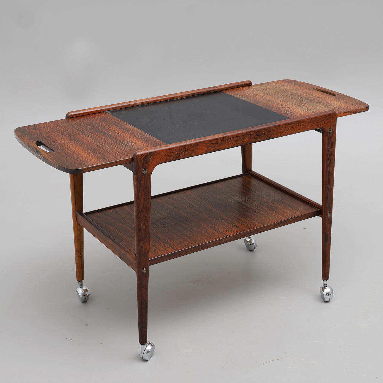 YNGVE EKSTRÖM. SERVIERWAGEN, "THEA", RIO PALISANDER.