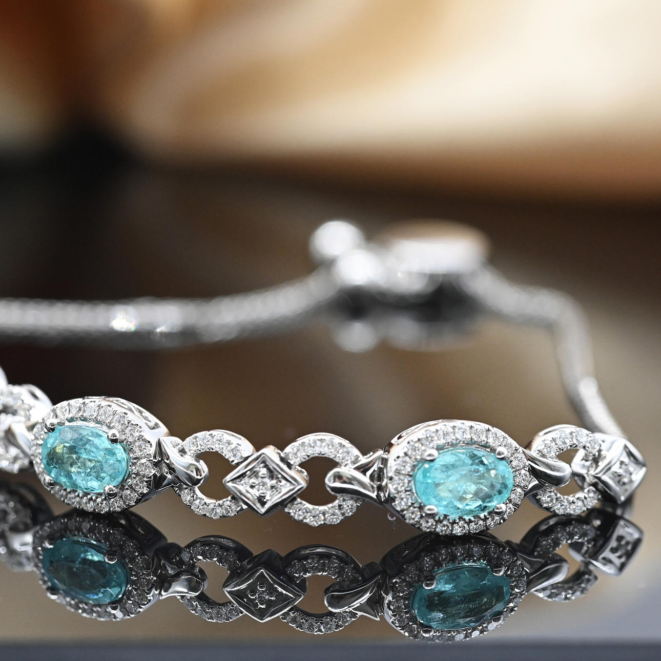 PARAIBA TURMALIN & DIAMANT armband.