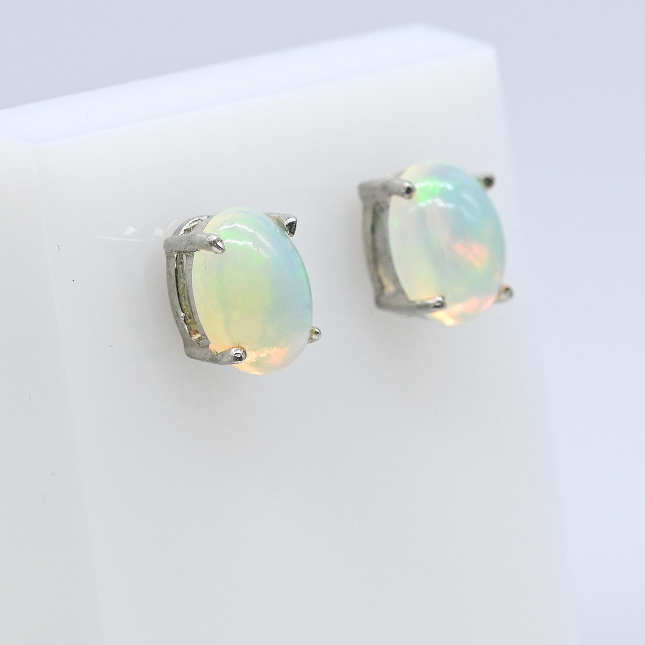 aretes de ÓPALO DE ETÍOPA.