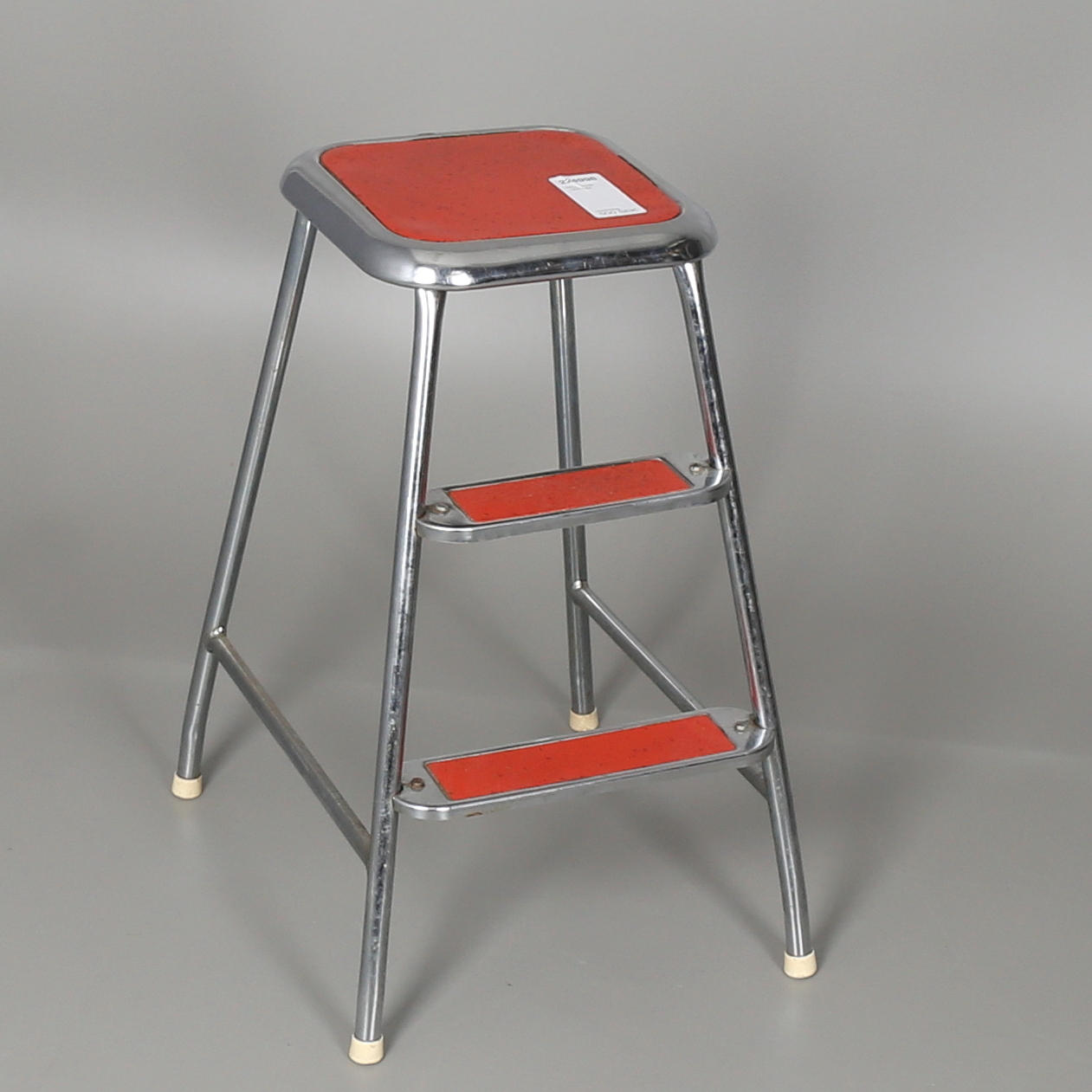 STEGPALL. Awab. 1900-talet.