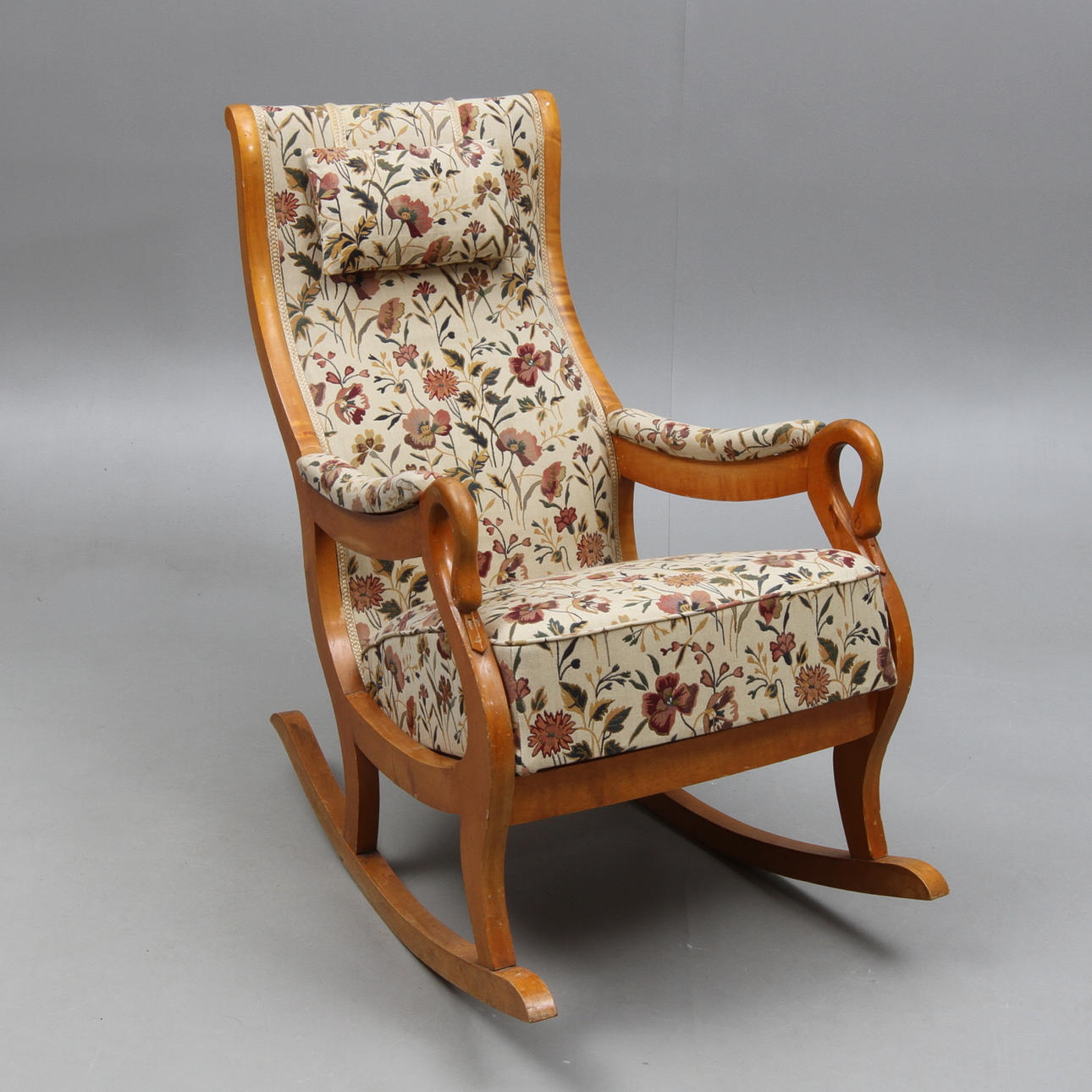 GUNGSTOL, 1900-talets första hälft.