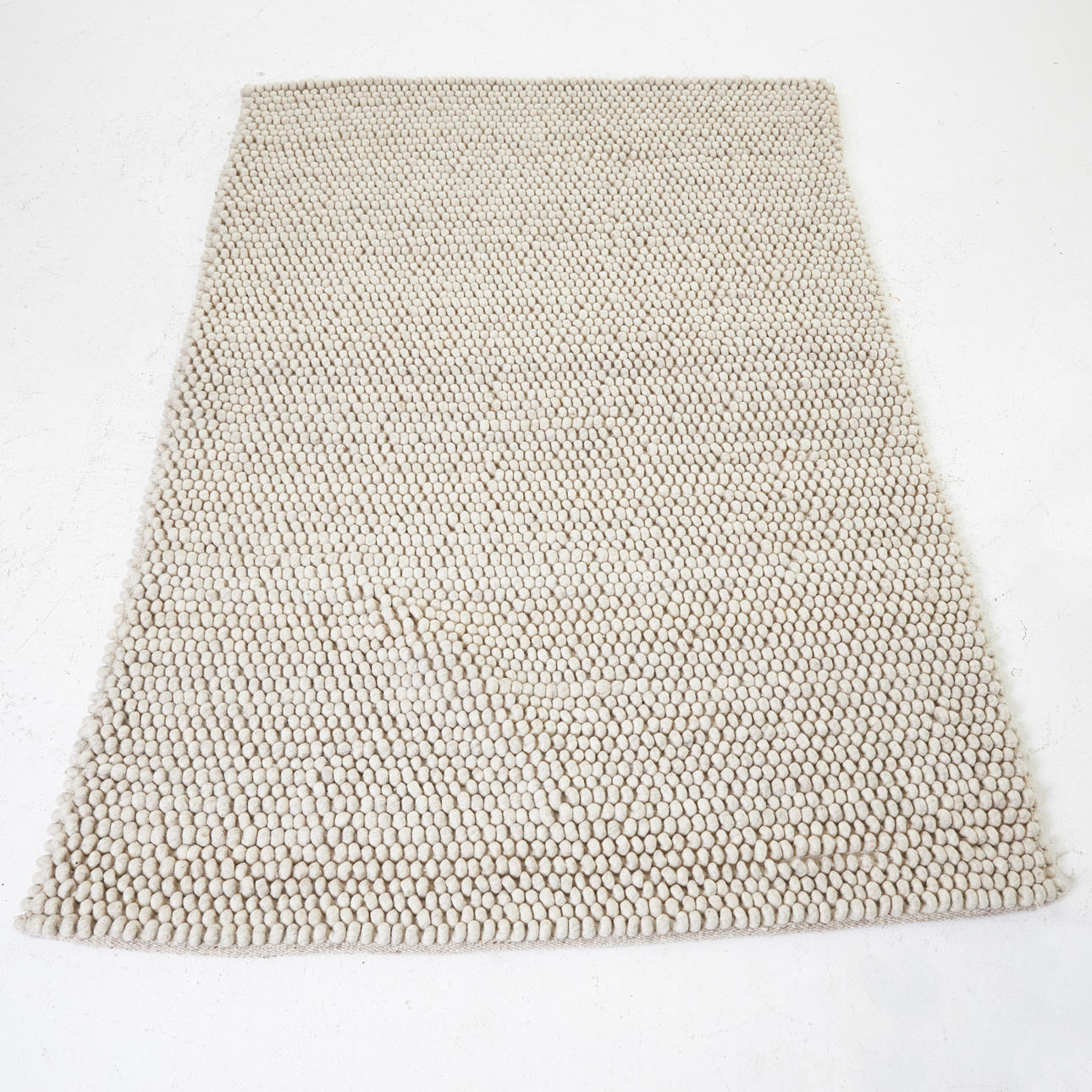 MATTA, Hay, Soft Grey.