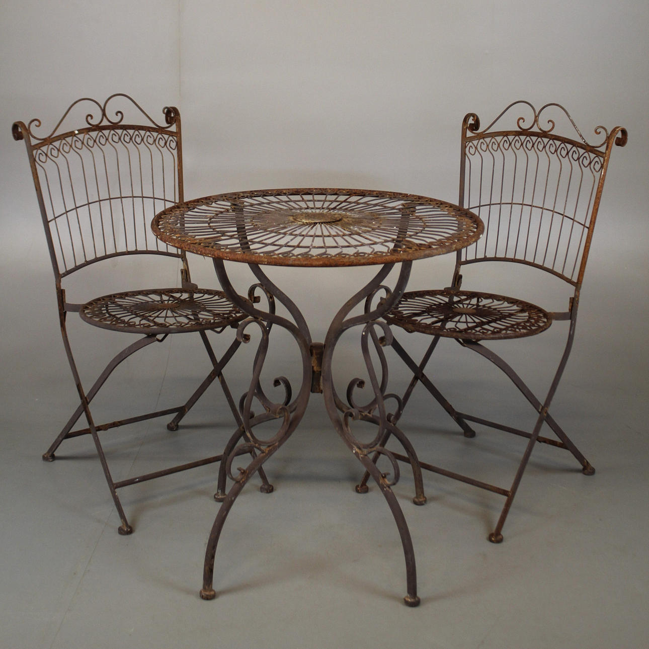 CAFEBORD med stolar, metall.