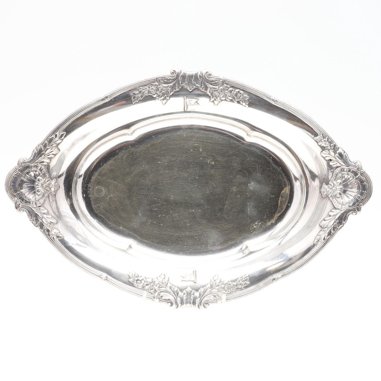 EINE ELKINGTON VERSILBERTE WEIßE STAR LINE Teller.