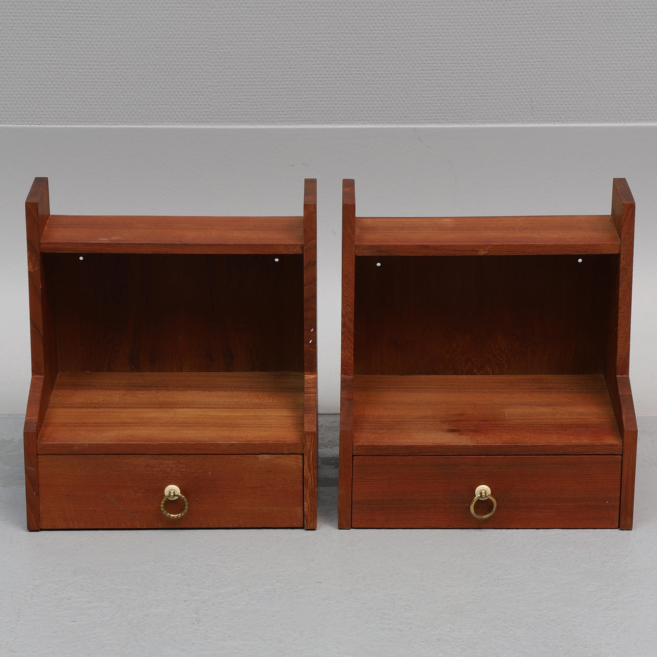 BEDSIDE TABLES, 2 pcs, wall-hung, teak, 1960s.