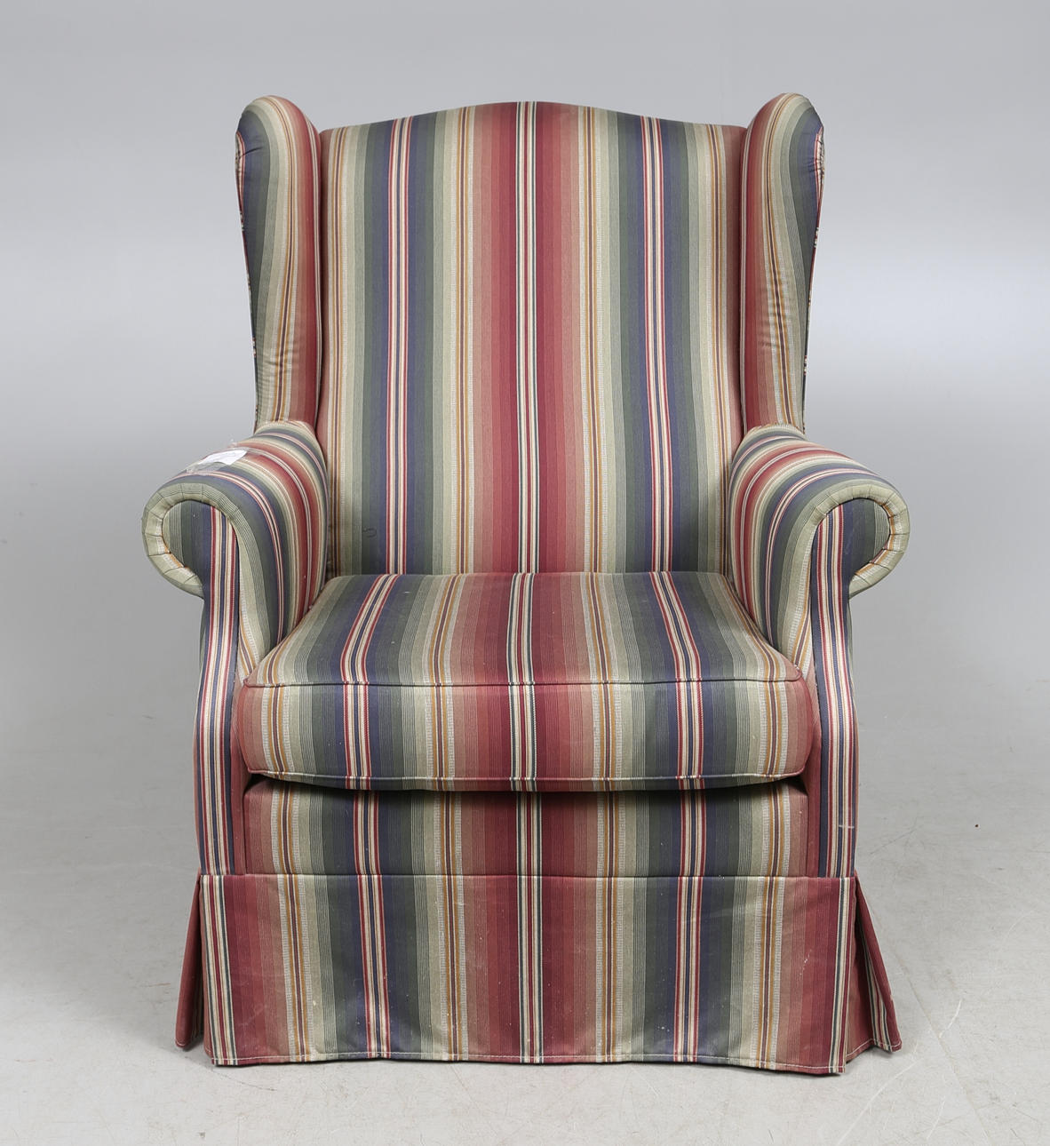 FÅTÖLJ, sk öronlappsmodell, 1900-2000-tal.