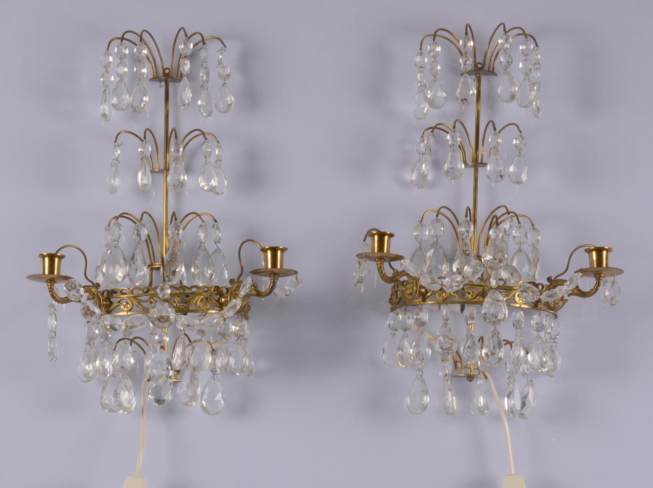 VÄGGLYSTRAR, 1 par, för 2 ljus vardera, 1900-tal.