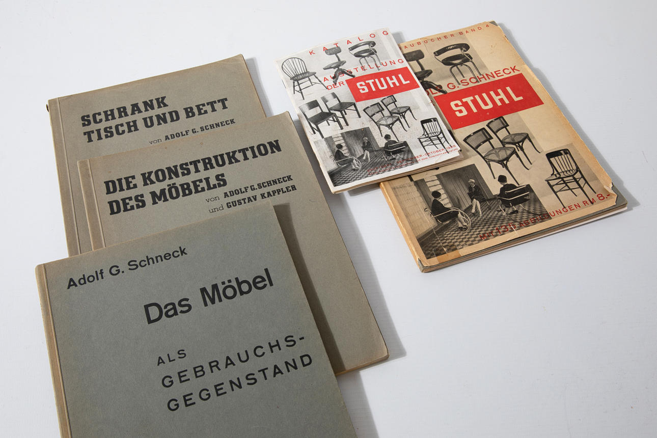 ADOLF G. SCHNECK. 5 Bücher A. Schneck (30-63).