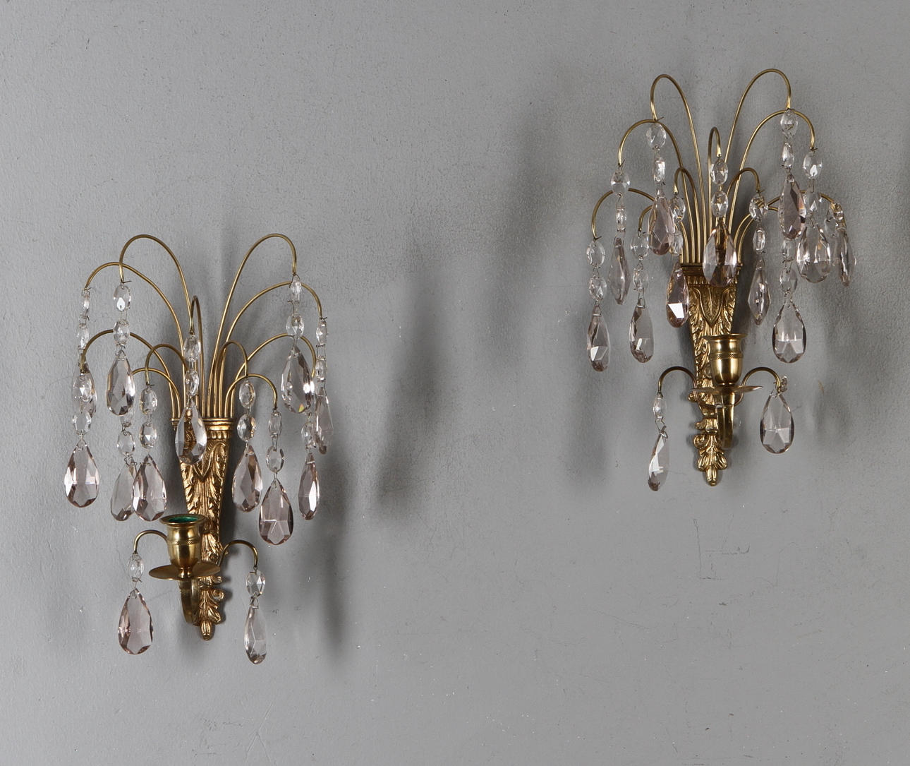 VÄGGLYSTRAR, 1 par, för 1 ljus vardera, 1900-tal.