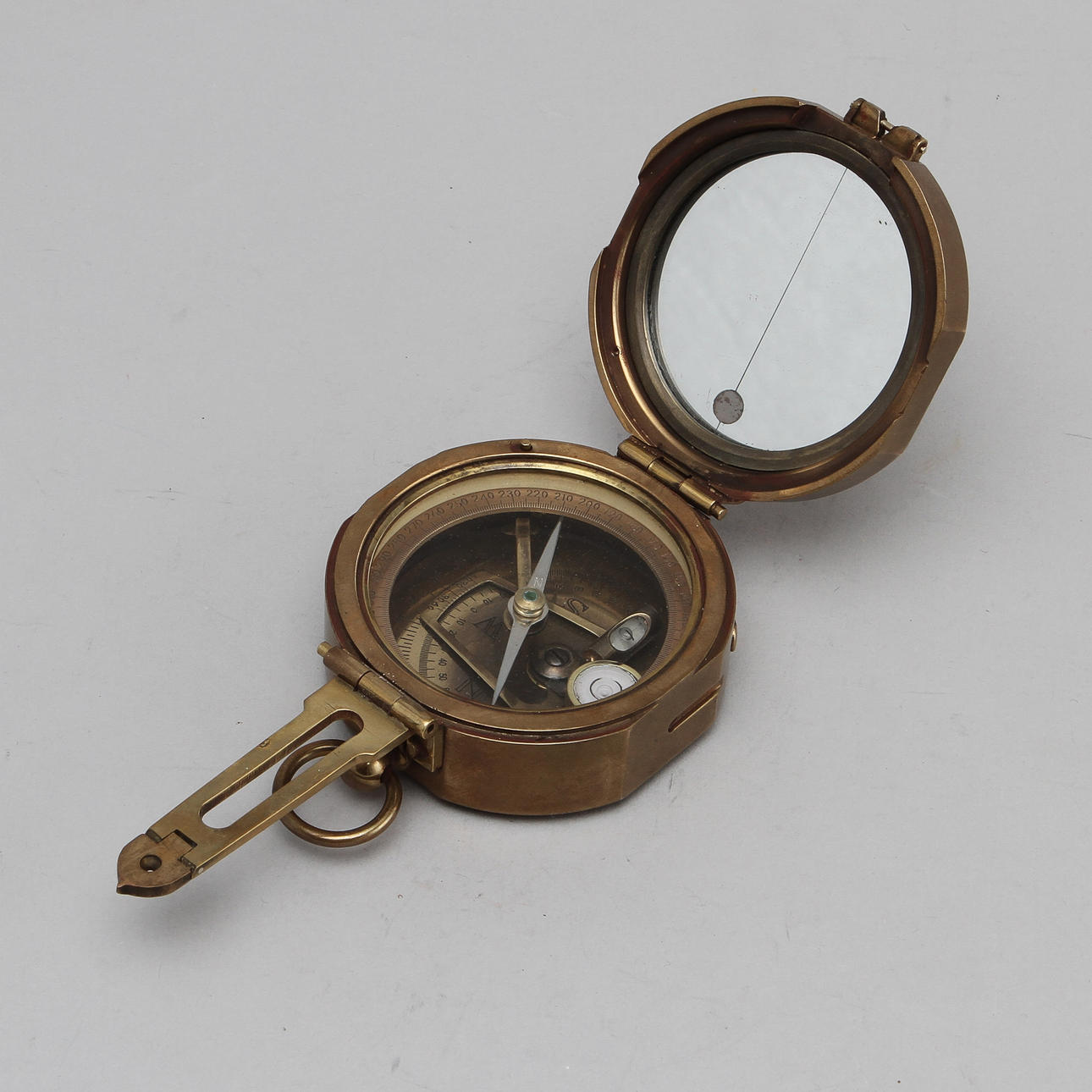 SYFTKOMPASS, mässing. England.