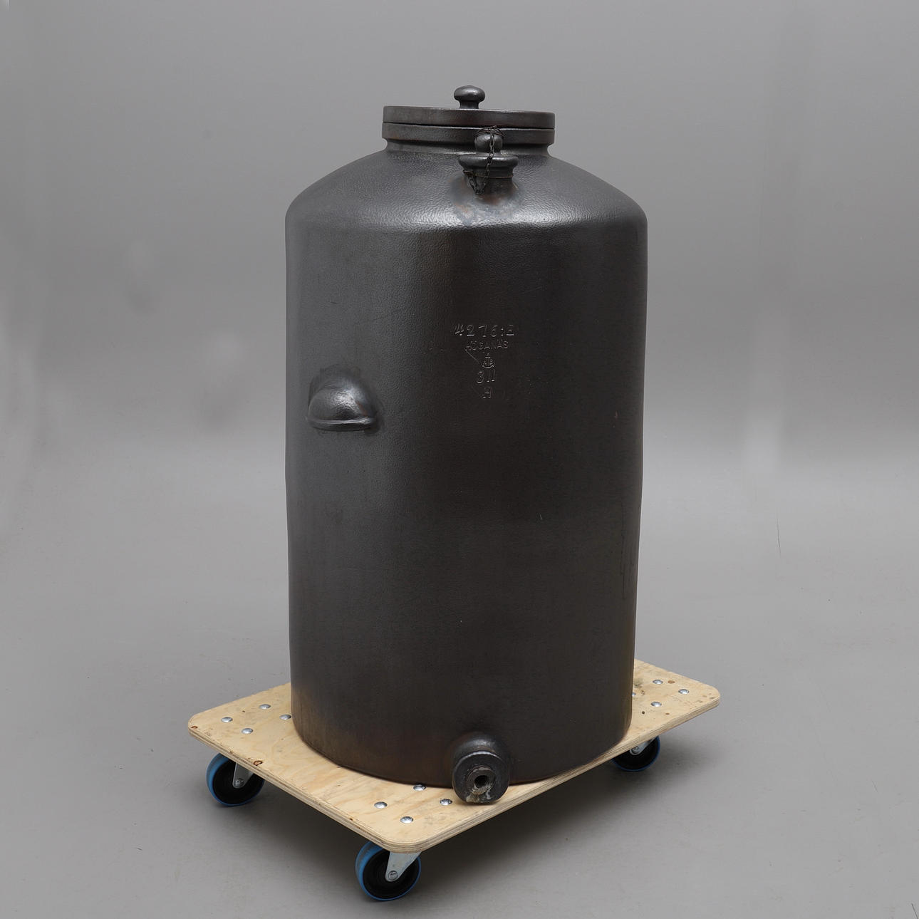 CISTERNA, Höganäs, gres vidriado a la sal.