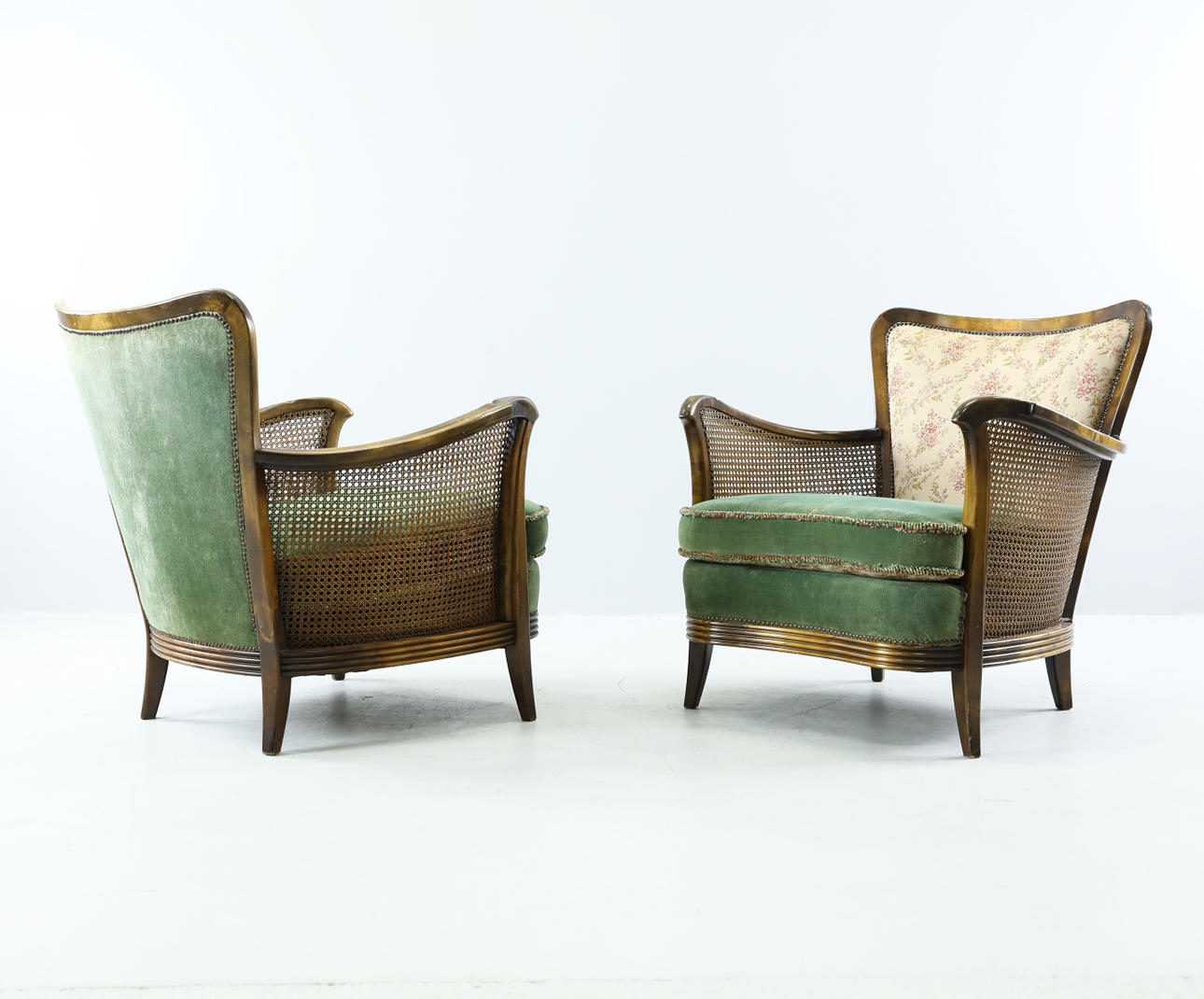 ARMCHAIRS, ein Paar, Swedish Grace, um 1930.