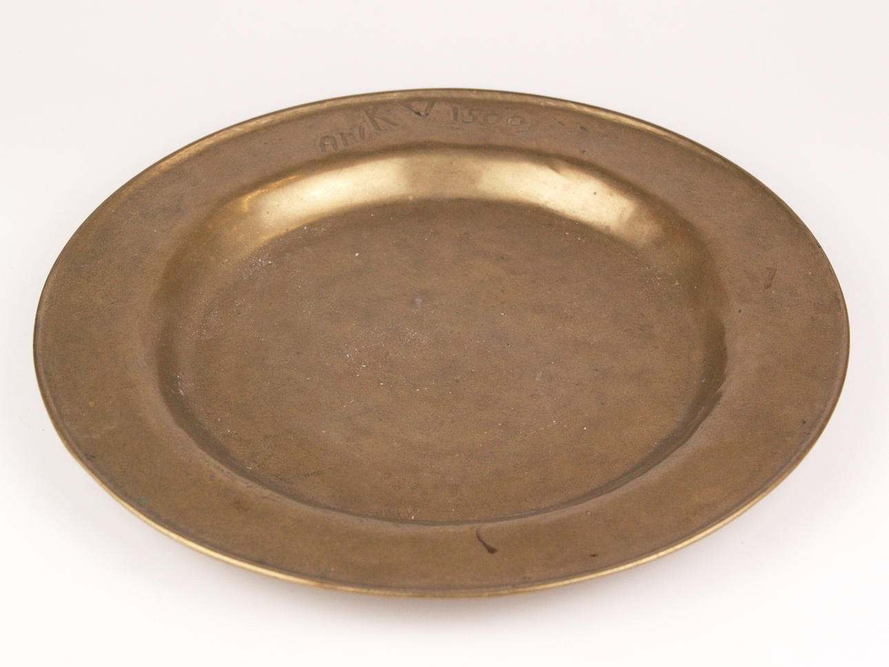 PLATE, brass, diameter ca.25cm.