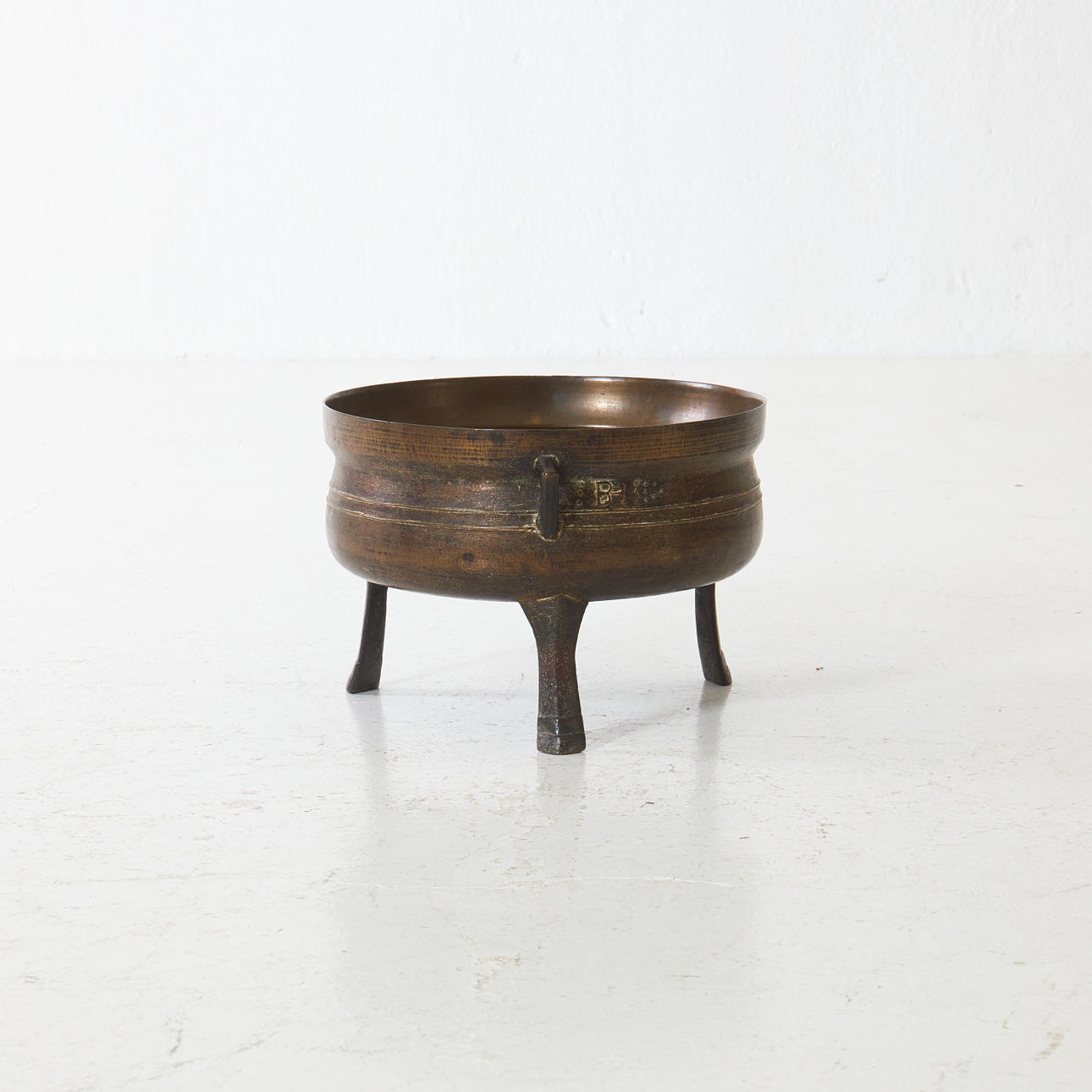KITTEL, brass, 18th century, marked BH.